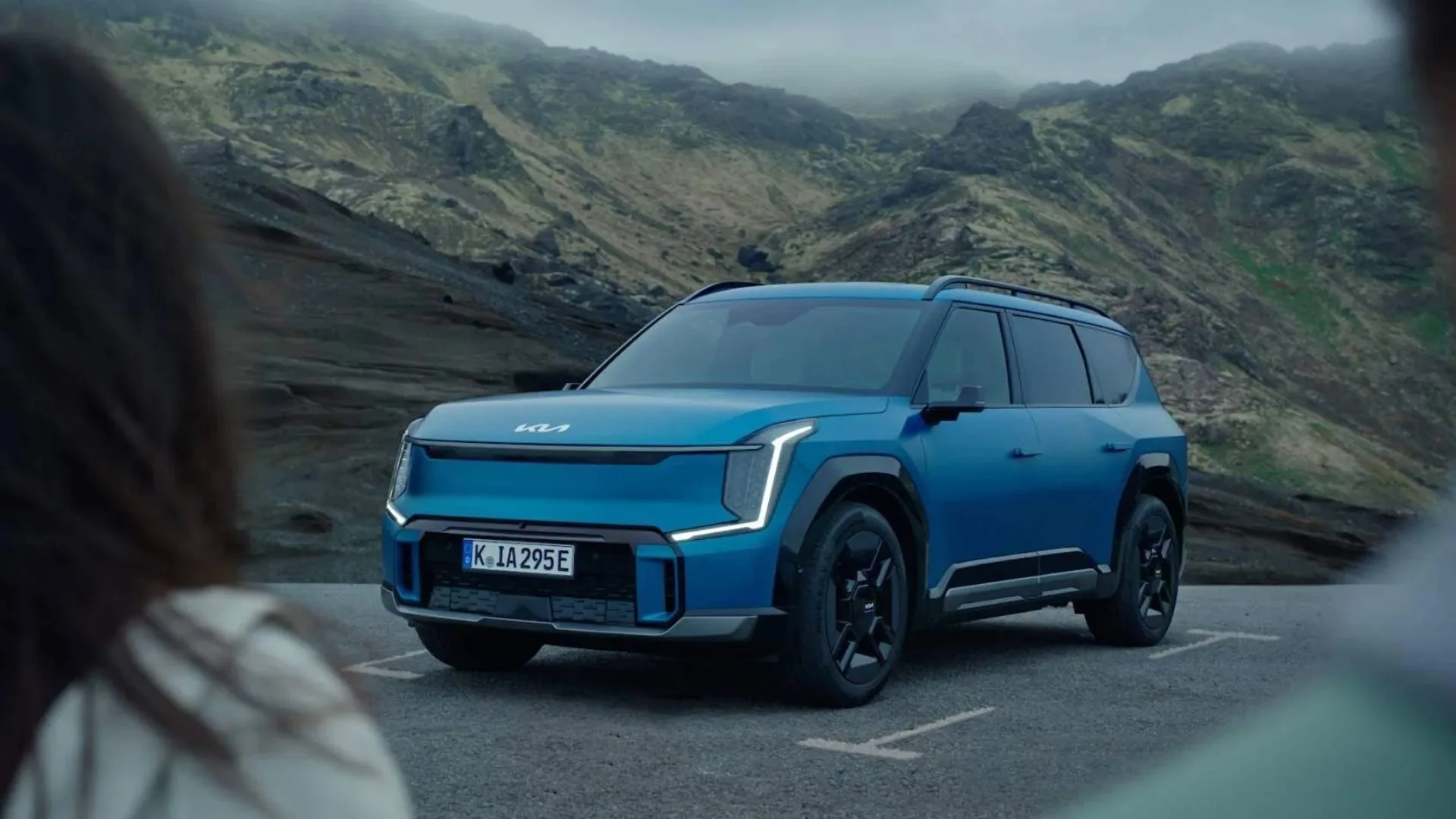 KIA-EV9-en-Santiago-de-Compostela-Lugo-y-San-Cosme-de-Barreiros