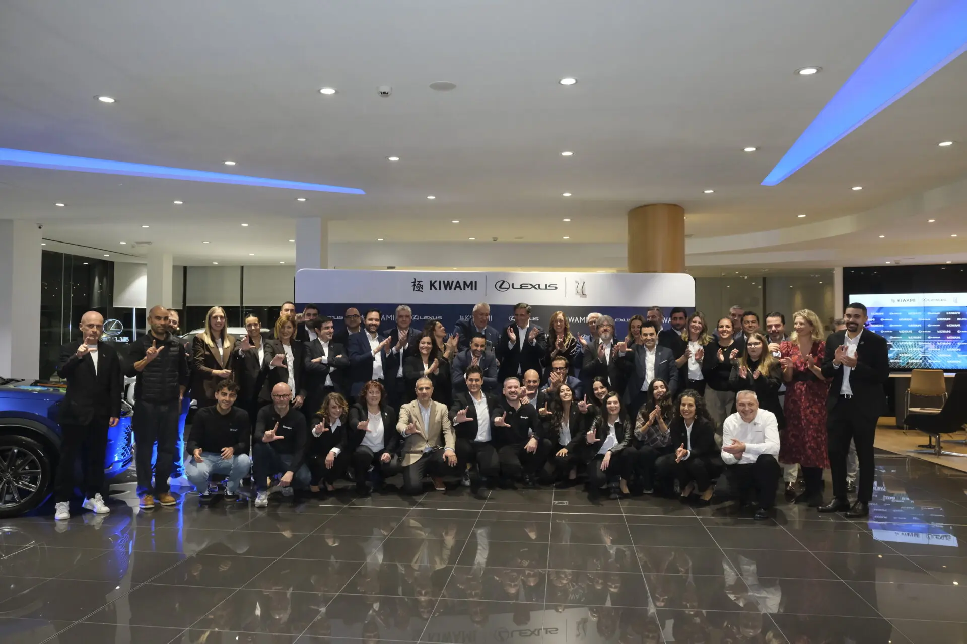 El equipo de Lexus Galicia después de la gala de entrega de trofeos.