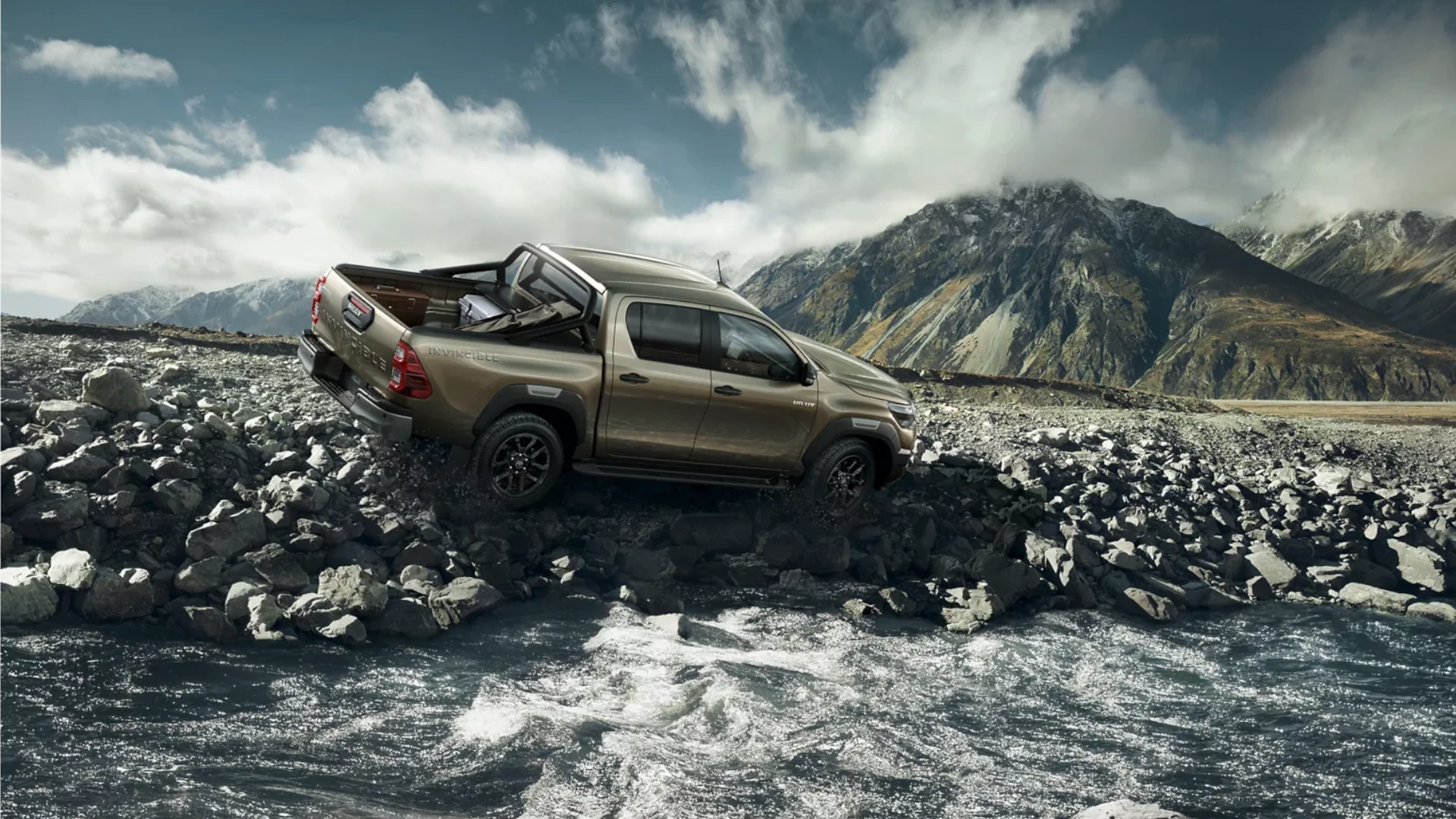 HILUX